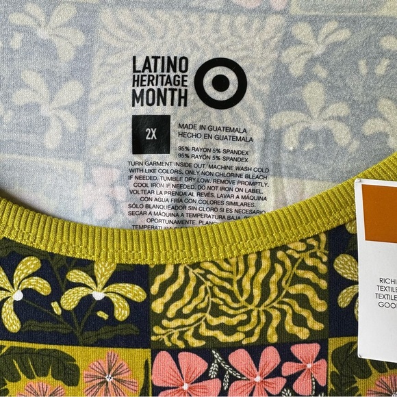 NWT Target Latino Heritage Cropped Tee 2X - Picture 4 of 6